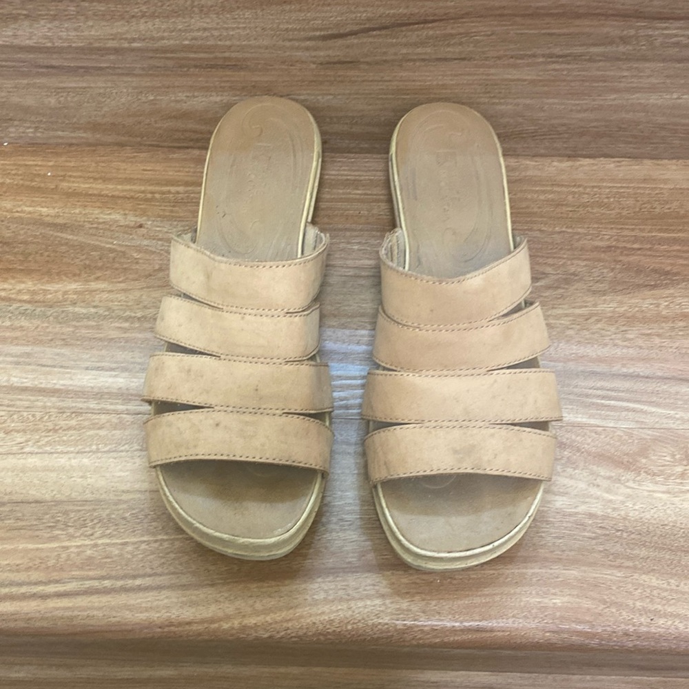 White Mountain GENIE Brown Clogs Sandals size 9M - Picture 3 of 10